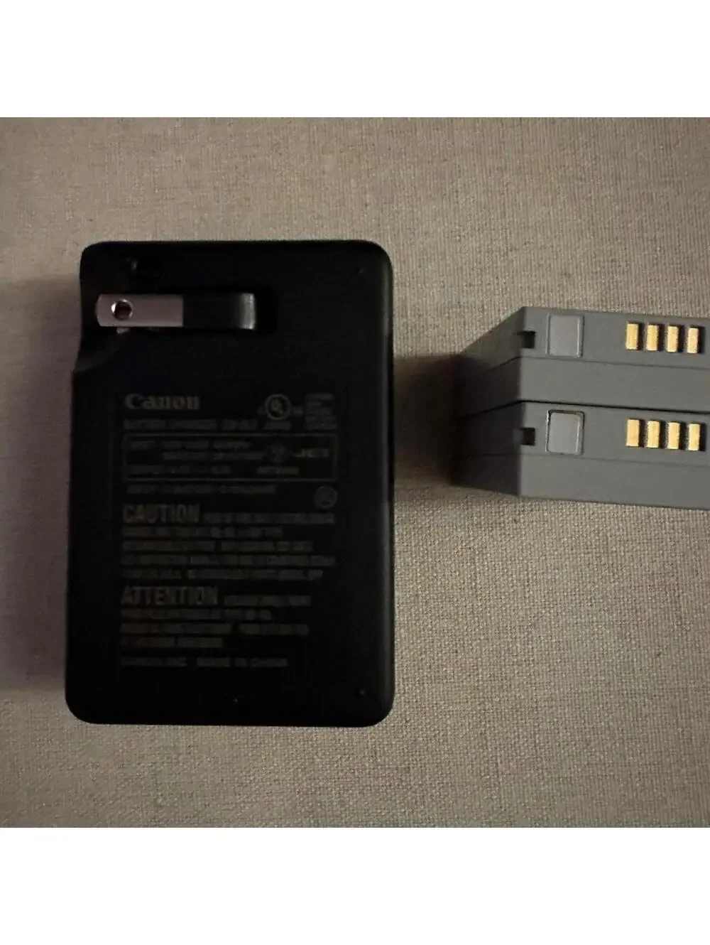 Canon Camera CB-2LC Battery Charger  with 2 NB-10L batteries - NWOT